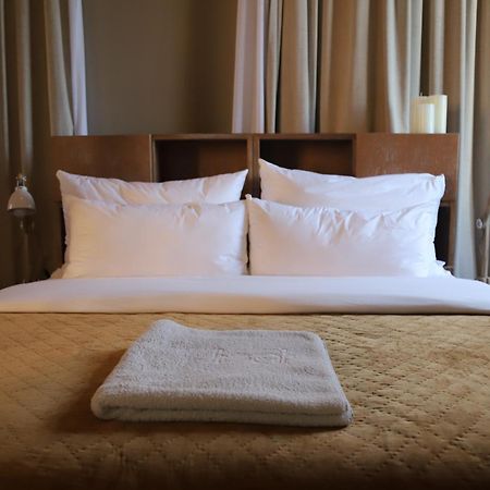 Hotel Lost Gemmayzeh เบรุต ภายนอก รูปภาพ