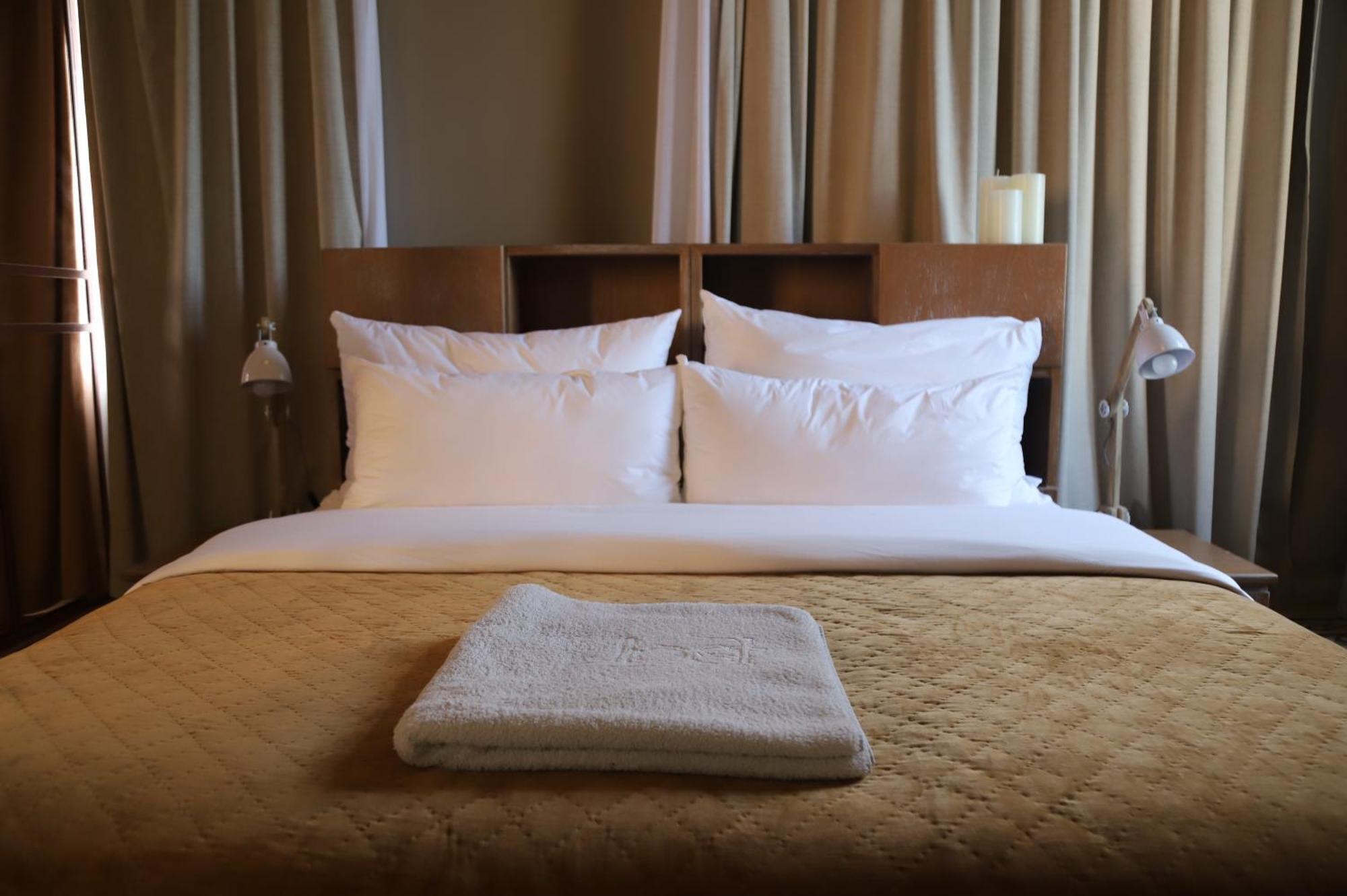 Hotel Lost Gemmayzeh เบรุต ภายนอก รูปภาพ