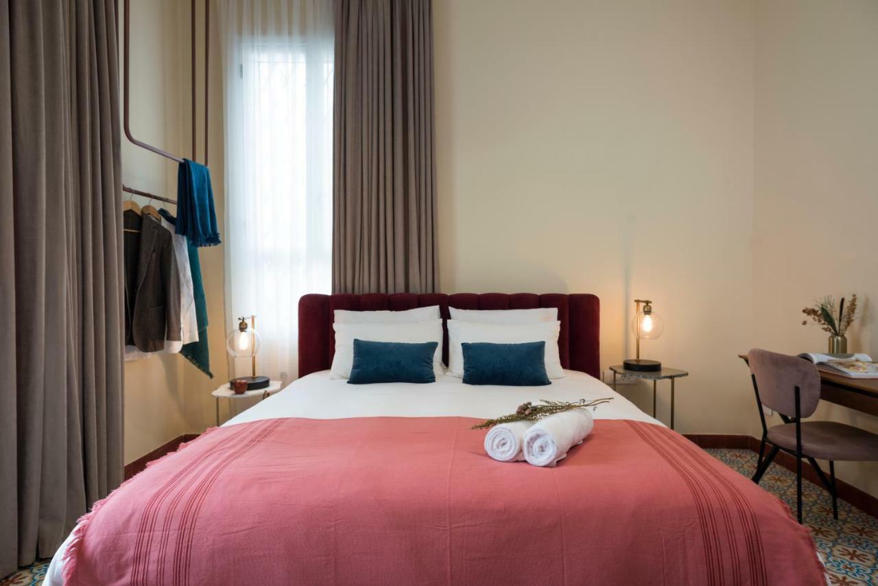 Hotel Lost Gemmayzeh เบรุต ภายนอก รูปภาพ